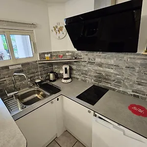  Apartment Dans Ancien Moulin A Huile Renove